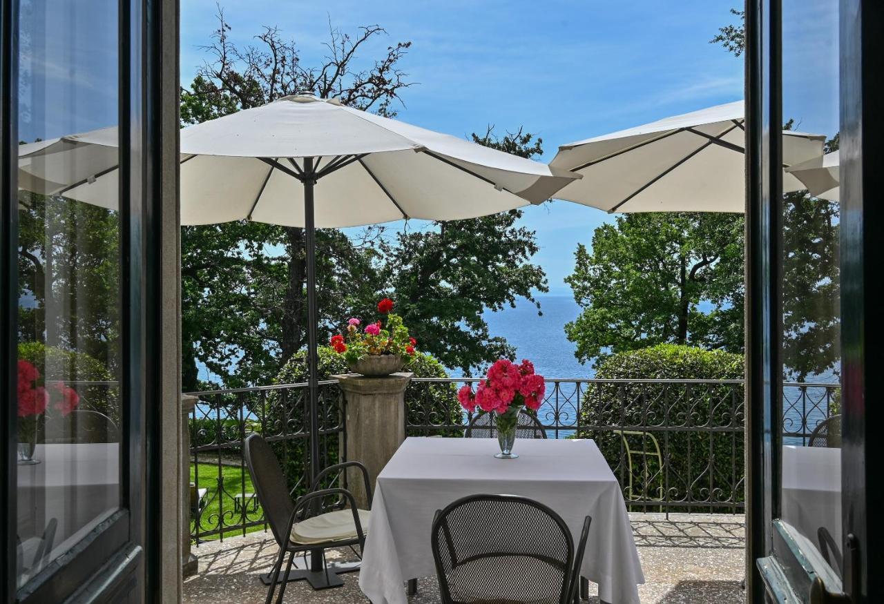 Hotel Villa Astra Lovran Buitenkant foto