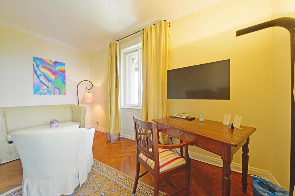 Hotel Villa Astra Lovran Buitenkant foto